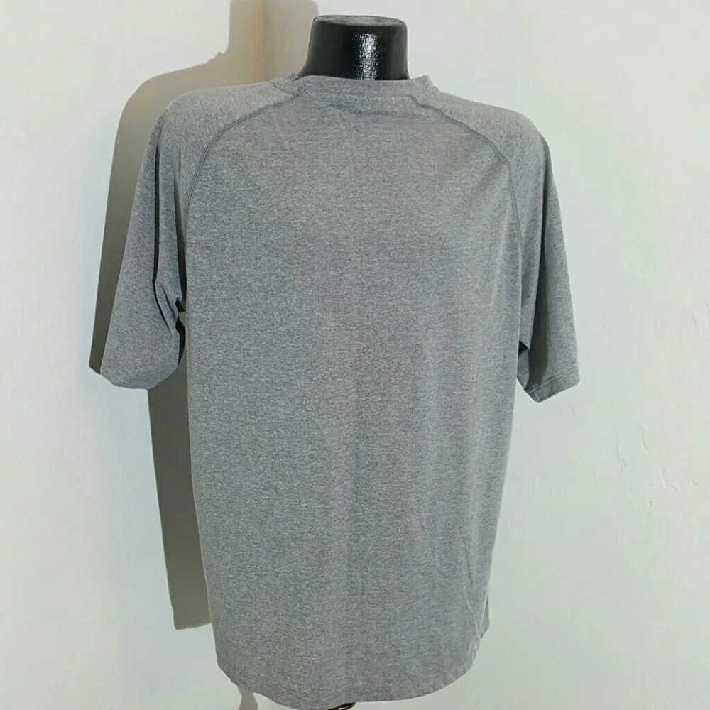 Adidas men gray Climalite sport shirt size M